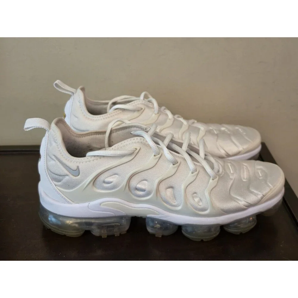 Nike Air VaporMax Plus Triple White Shoes White Pure Platinum Men's Size 9.5